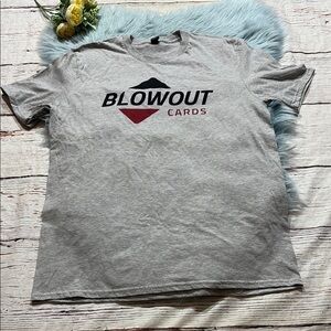 Blowout Cards Trading Card Short Sleeve Tee sz L